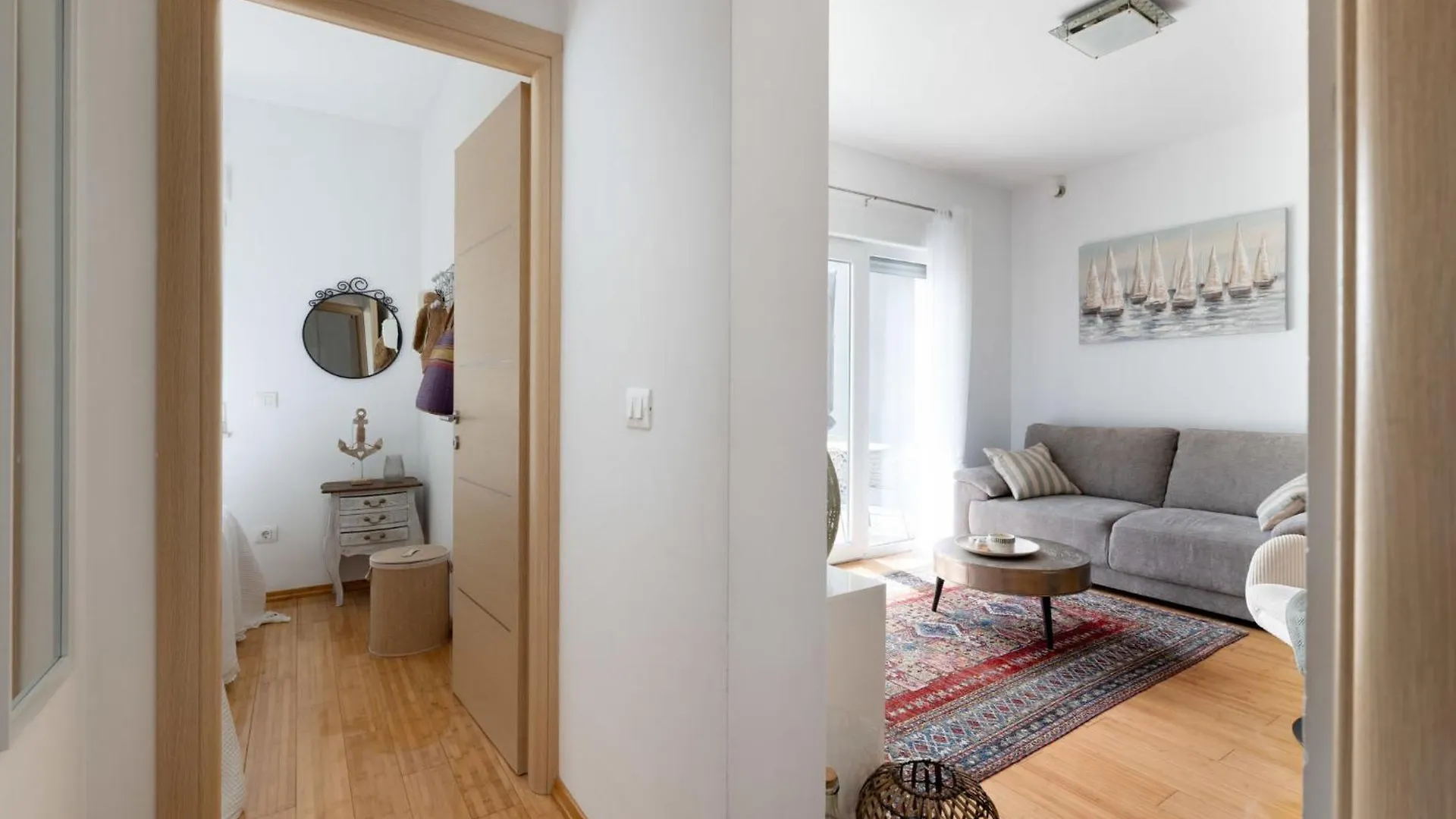 Apartment Sole By Interhome 트로기르